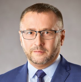 Александр Безматерных