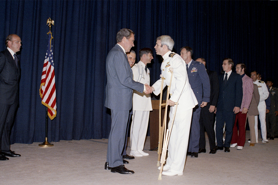 Встреча с президентом Ричардом Никсоном после возвращения из плена