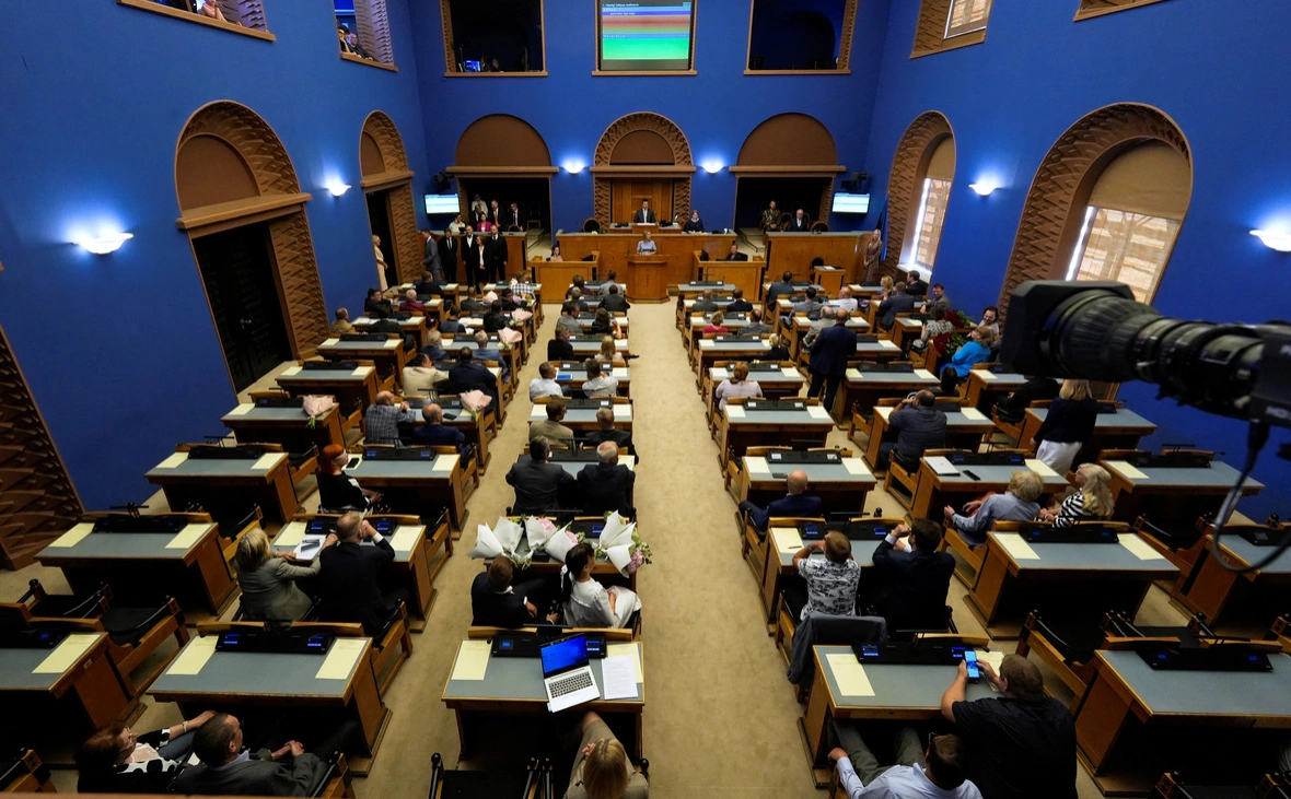 Ints Kalnins / Reuters