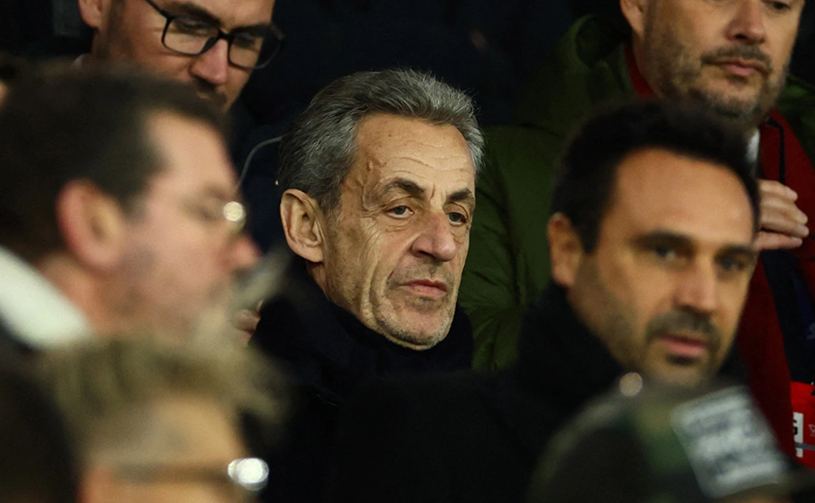 Sarah Meyssonnier / Reuters