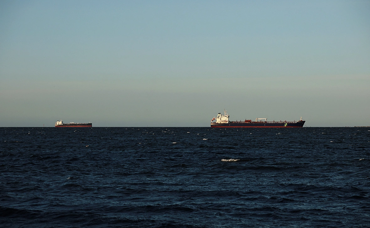 Manon Cruz / Reuters