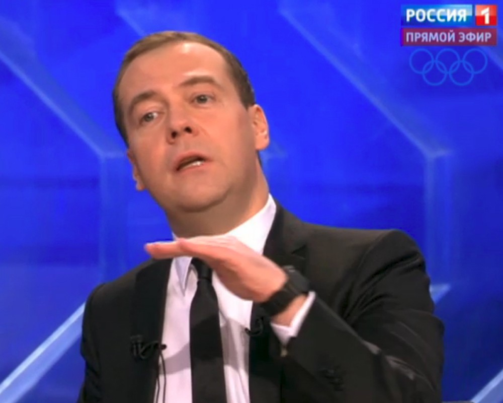 Д.Медведев: В отзывах банковских лицензий нет ничего сверхординарного