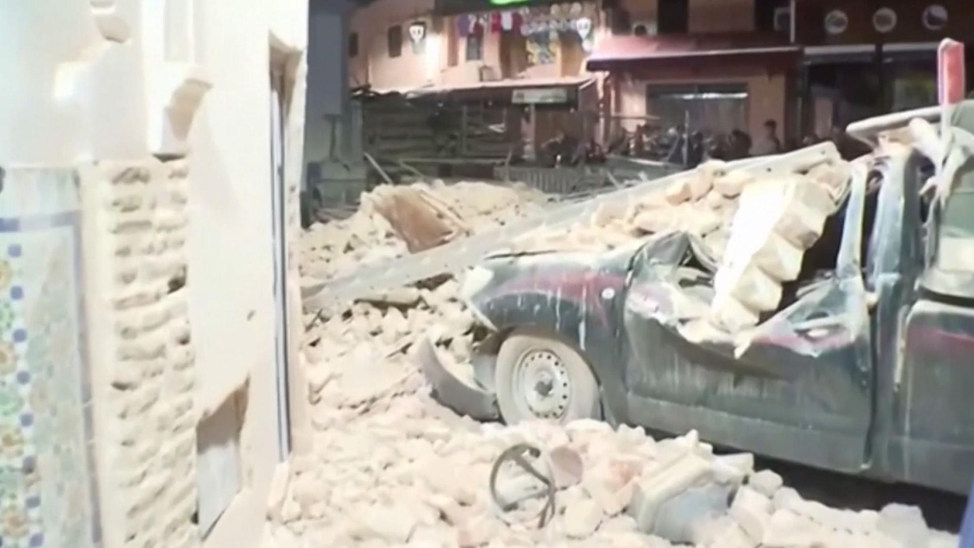 Последствия крупнейшего за почти 20 лет землетрясения в Марокко. Видео