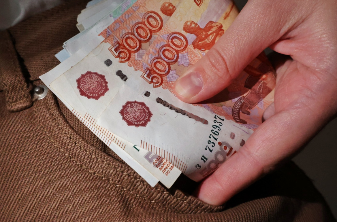 Средняя предлагаемая зарплата в Тюменской области составила 58,4 тыс. руб.