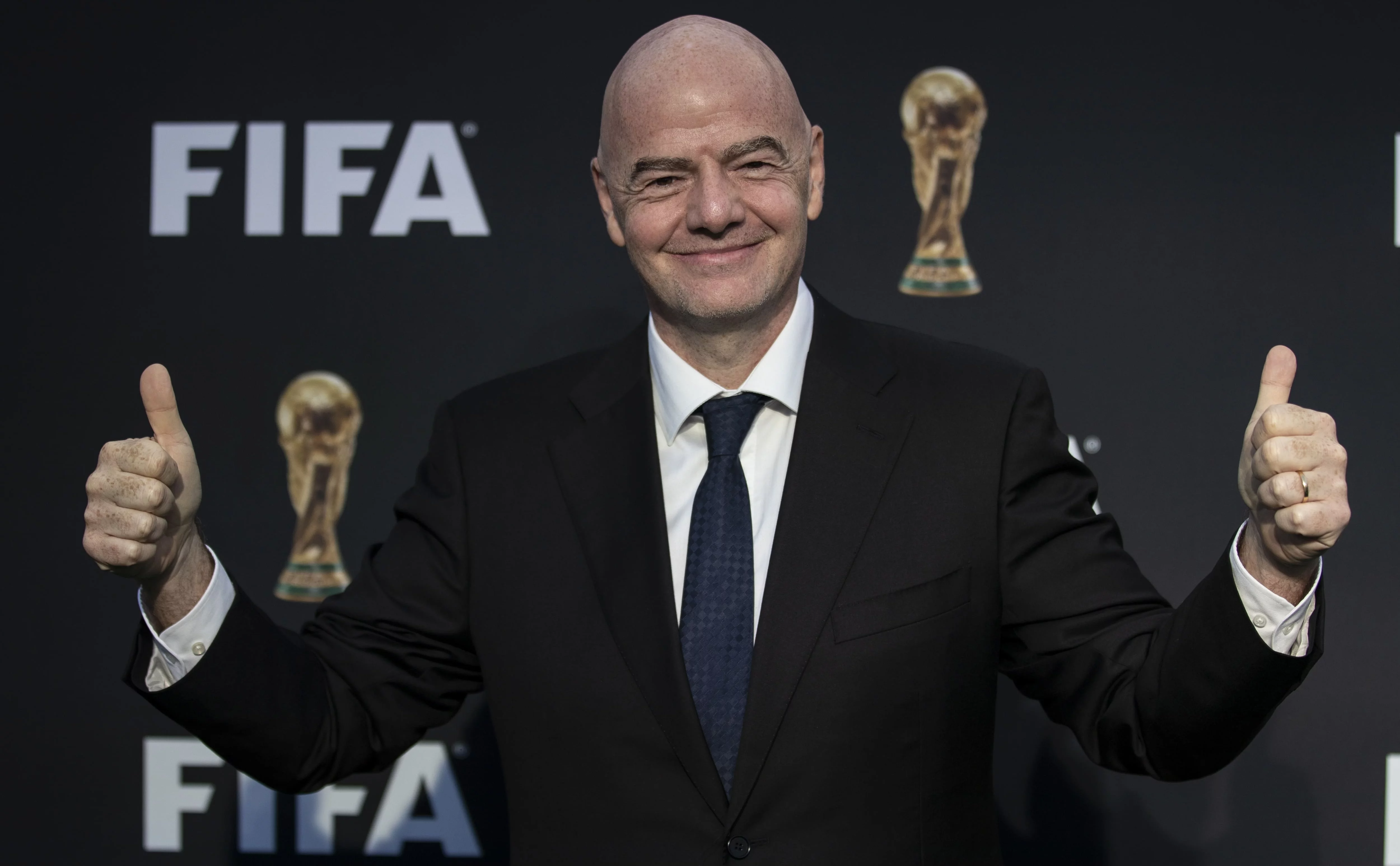 Президент ФИФА Джанни Инфантино на презентации логотипа чемпионата мира по футболу 2026 года (EPA/ТАСС)