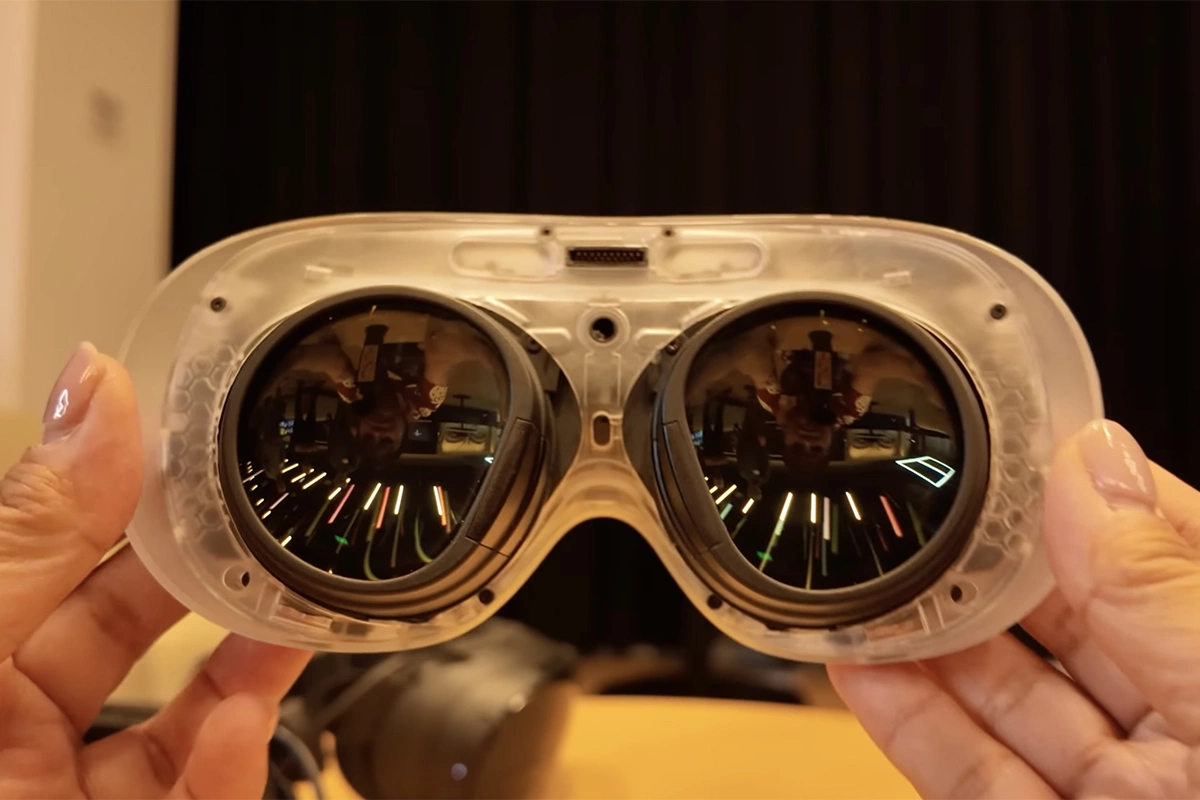 «Самое интересное тут в шлеме, который работает также под SteamOS (собственной операционной системой Valve) и на Snapdragon 8 Gen 3, и при этом заявлен автономный запуск VR-игр из Steam»