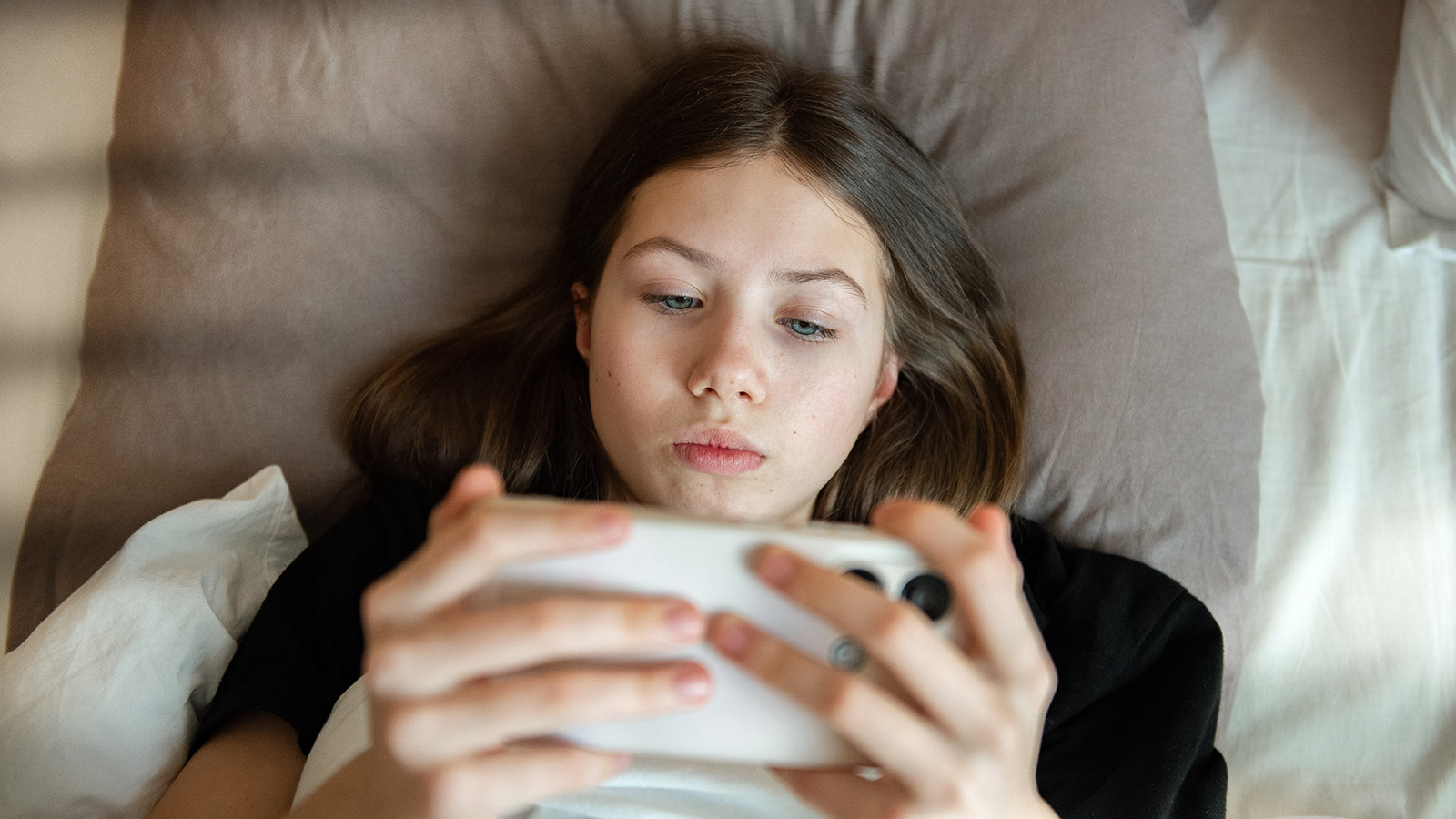 Сколько времени россияне тратят на просмотр видео в интернете. Опрос