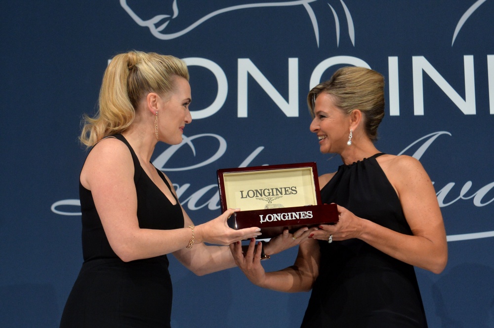 Репортаж из Шантийи: вручение премии Longines Ladies Awards и скачки Prix de Diane