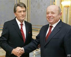 В.Ющенко обсудил с М.Фрадковым вступление РФ и Украины в ВТО