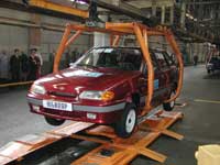 ОАО "АвтоВАЗ" с 1 декабря 2002г. начало производить автомобили 2003 модельного года