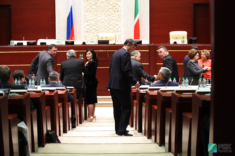 Госсовет может утвердить кандидатуру премьера Татарстана до конца апреля
