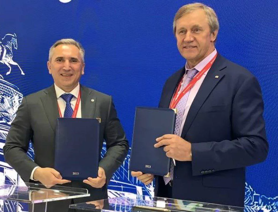 Соцсети Александра Моора