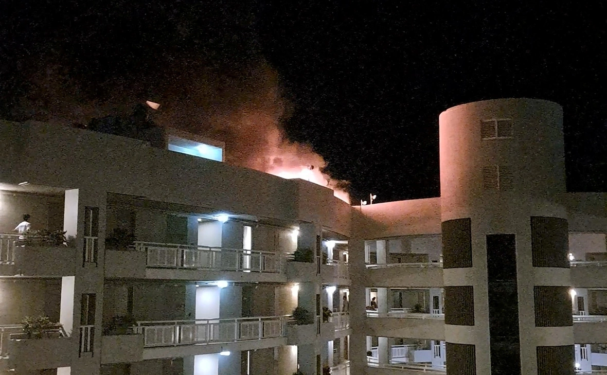 Amanda Kay / Reuters