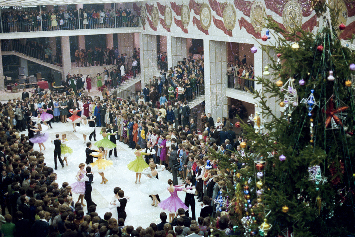 Молодежный новогодний бал в Кремлевском Дворце съездов. 1978 год
