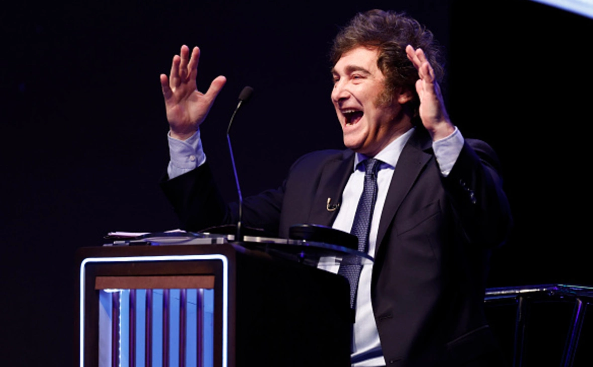 Tomas Cuesta / Getty Images