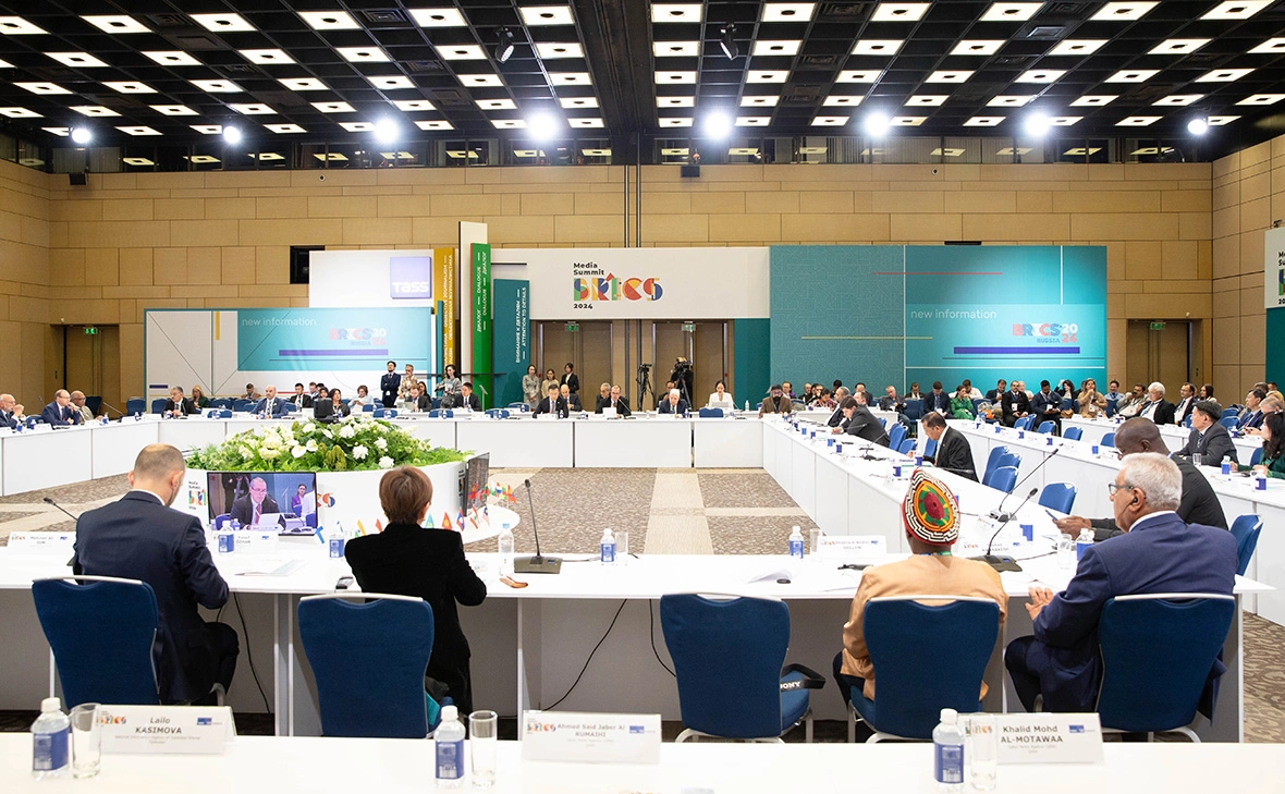 Bai Xueqi / XinHua / Global Look Press