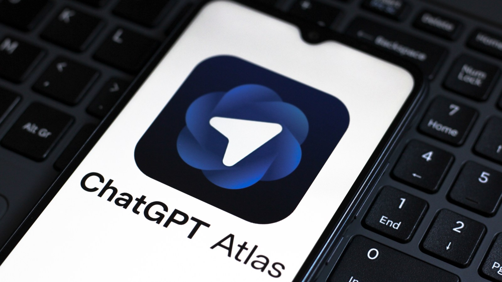 OpenAI решила закрыть свой браузер Atlas