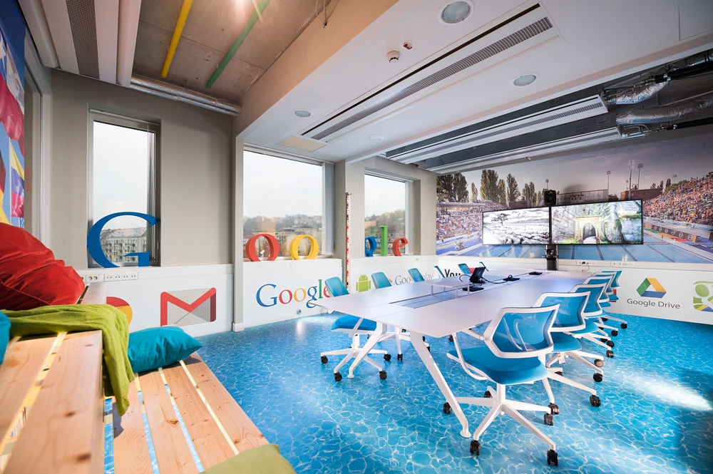 Переговорки в саунах: во что превратили офис Google в Будапеште