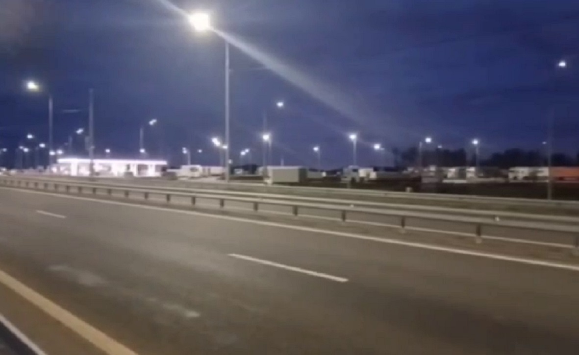 Рядом с многофункциональной зоной дорожного сервиса на М-12 в Башкирии пробок не зафиксировано