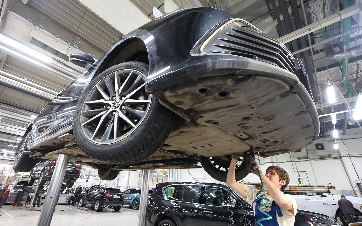 Чистая прибыль — почти 3 млрд руб. Сколько Toyota заработала в России