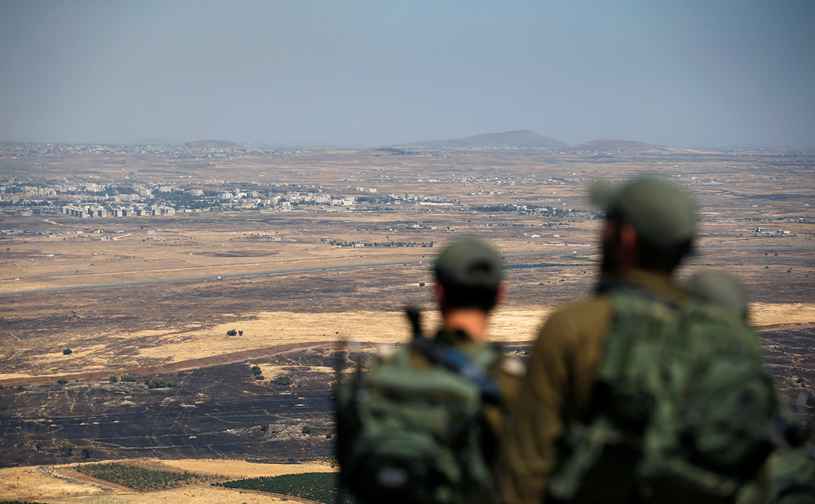 Израильские военные около израильско-сирийской границы