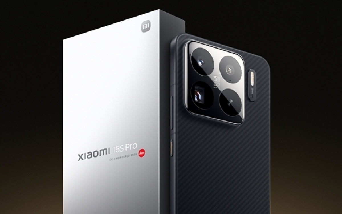 Большая премьера Xiaomi: флагманский смартфон, конкурент iPad и кроссовер