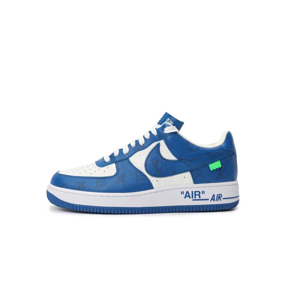 Кеды Nike Air Force 1 Low by Virgil Abloh x Louis Vuitton, Louis Vuitton, 450 000 руб.