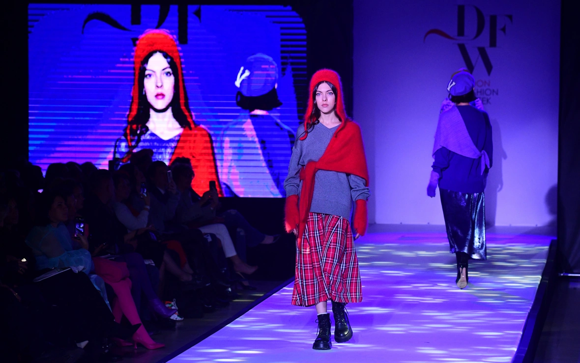 Фото: Глеб Садов. Показ коллекции «Семейные ценности» бренда Vicky Mails на Don Fashion Week-2023  