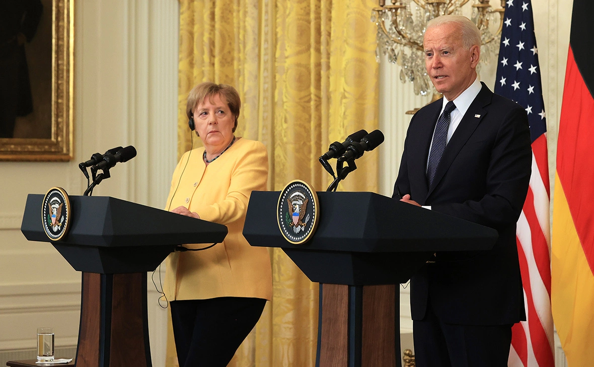 Chip Somodevilla / Getty Images