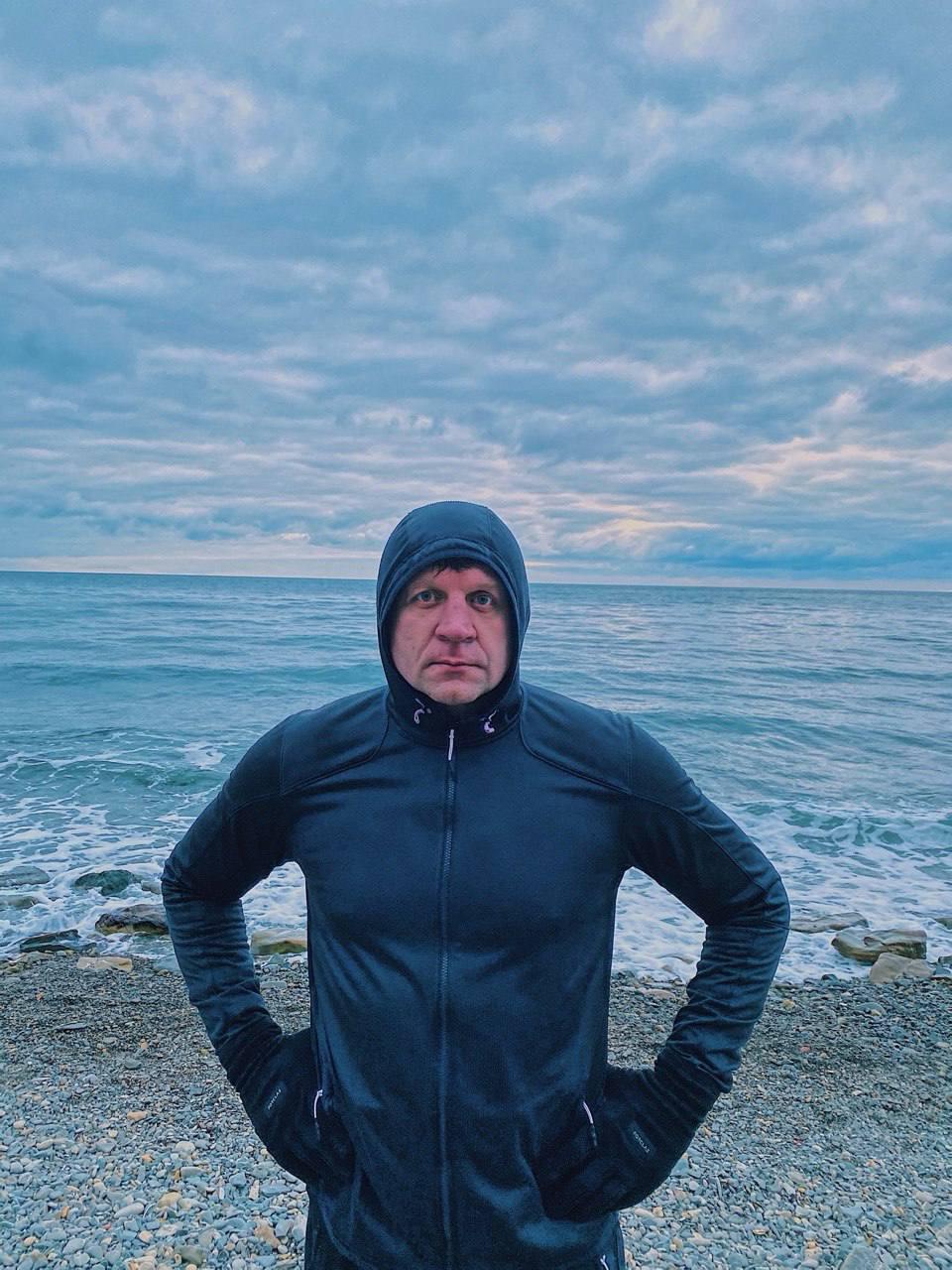 Бэкстейдж со съемок документального фильма «Емельяненко»