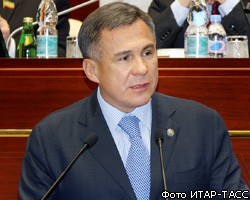 Р.Минниханов сменил М.Шаймиева на посту президента Татарстана 