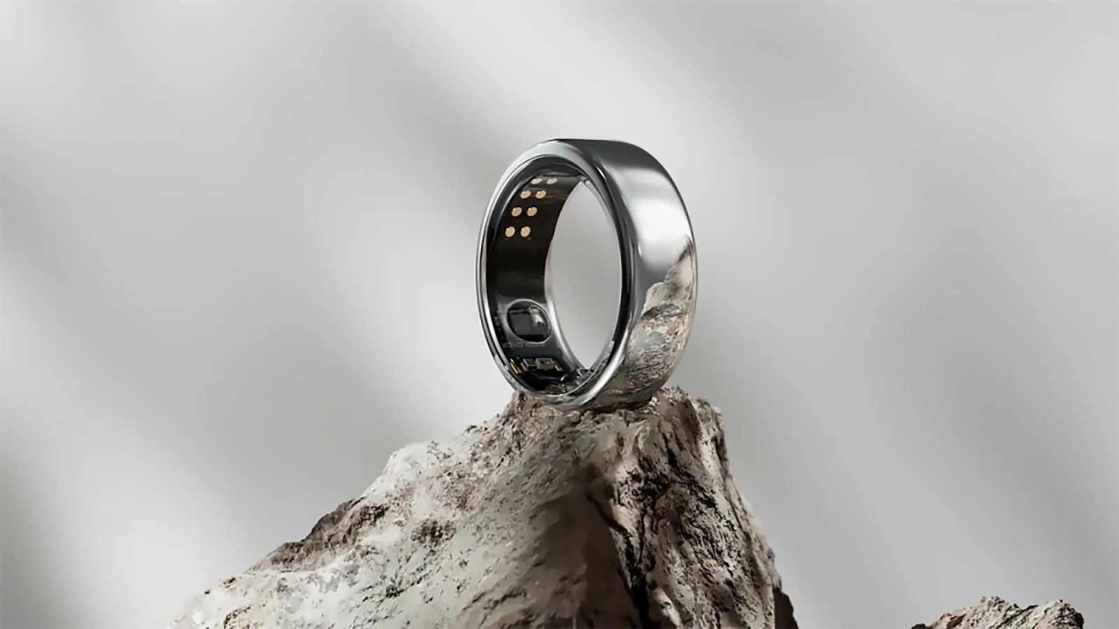 <p>Смарт-кольцо Samsung Galaxy Ring</p>
