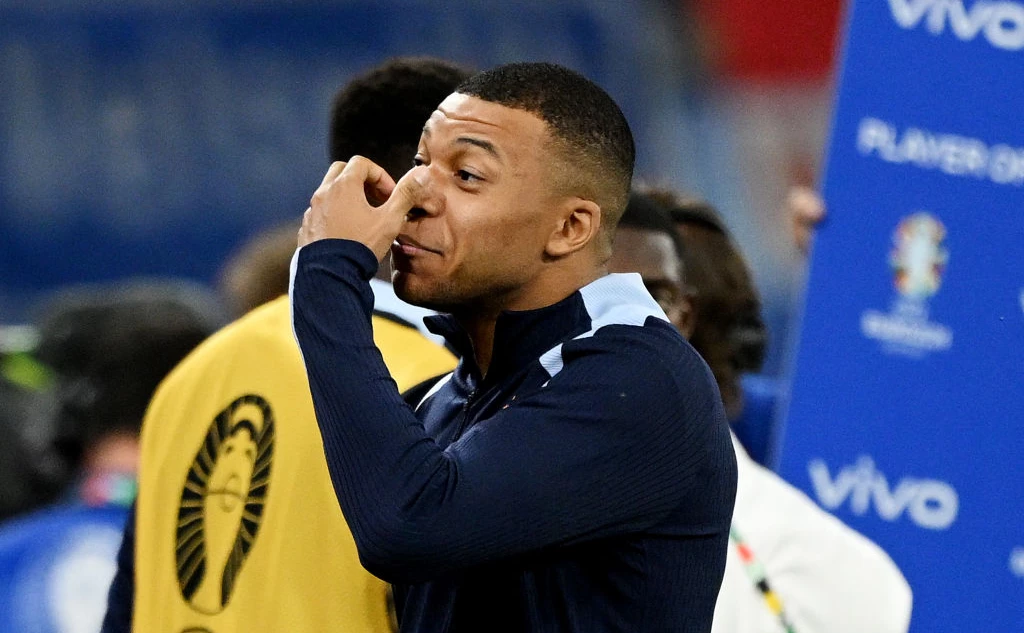  Clive Mason / Getty Images