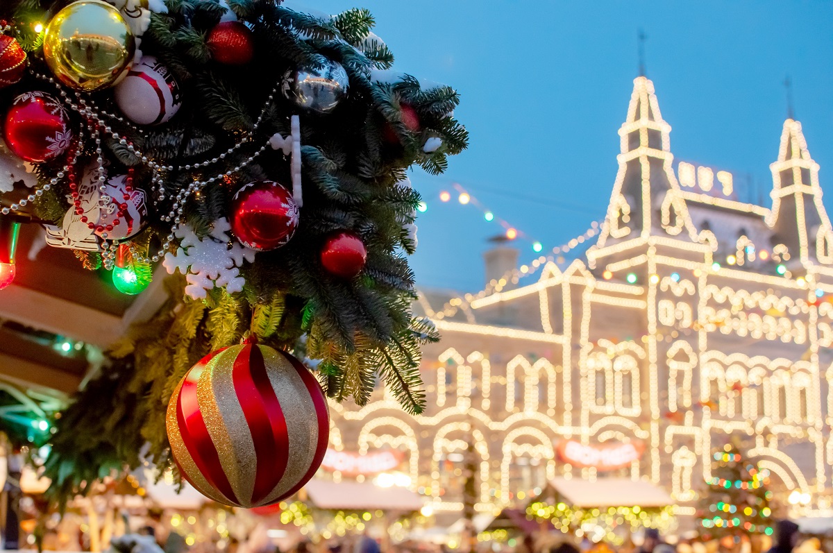 Новогодние праздники в 2026 году продлятся 12 дней, с 31 декабря 2025 года до 11 января 2026 года