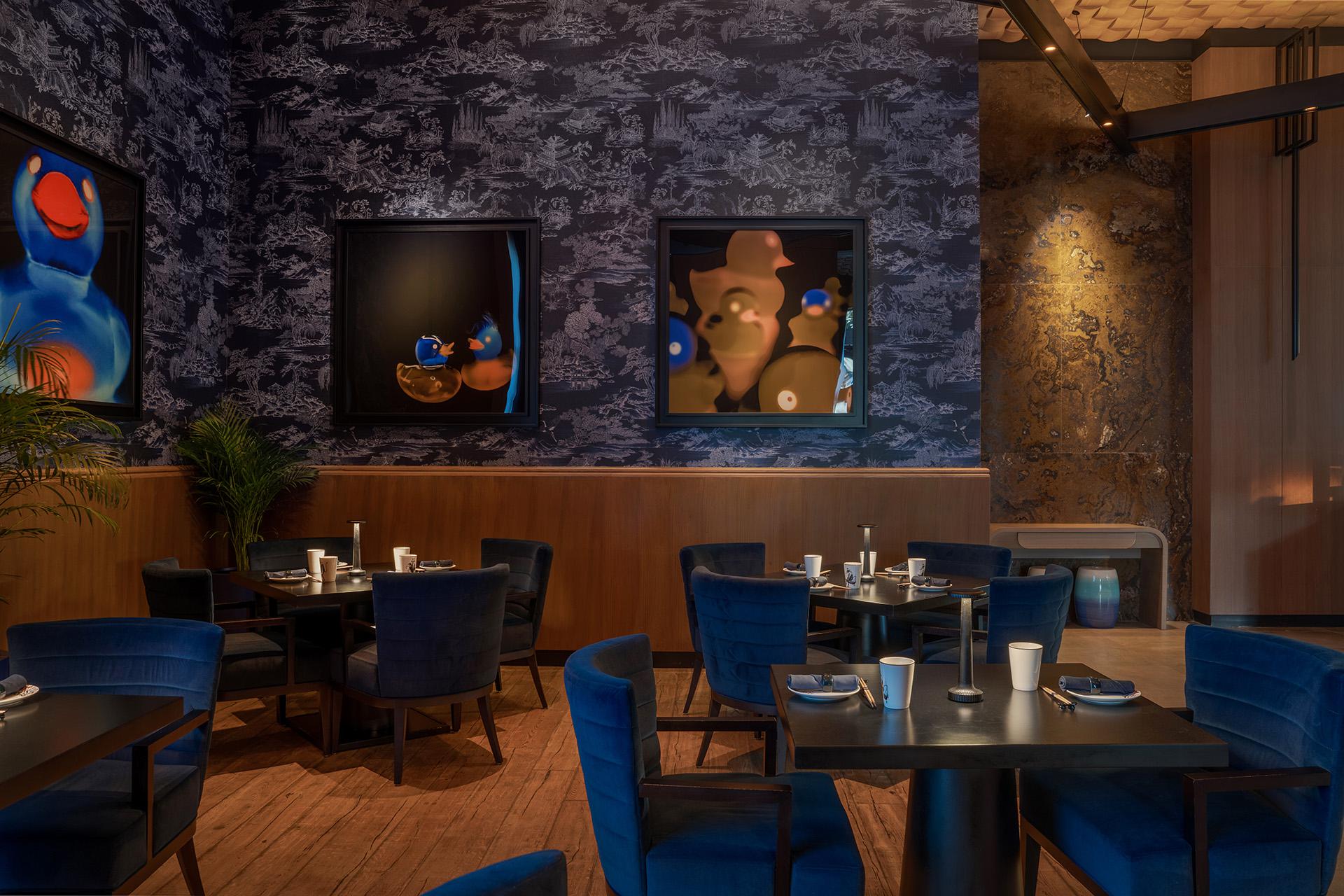 Интерьер ресторана Demon Duck