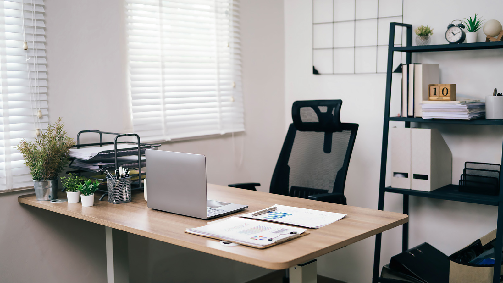 Чем грозят частые перекуры на работе. Юрист объяснил