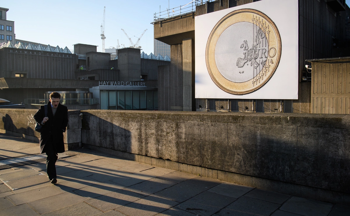 Leon Neal / Getty Images