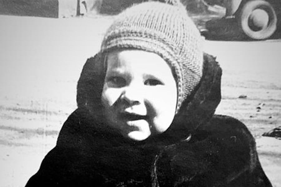 Евгений Цыганов в детстве