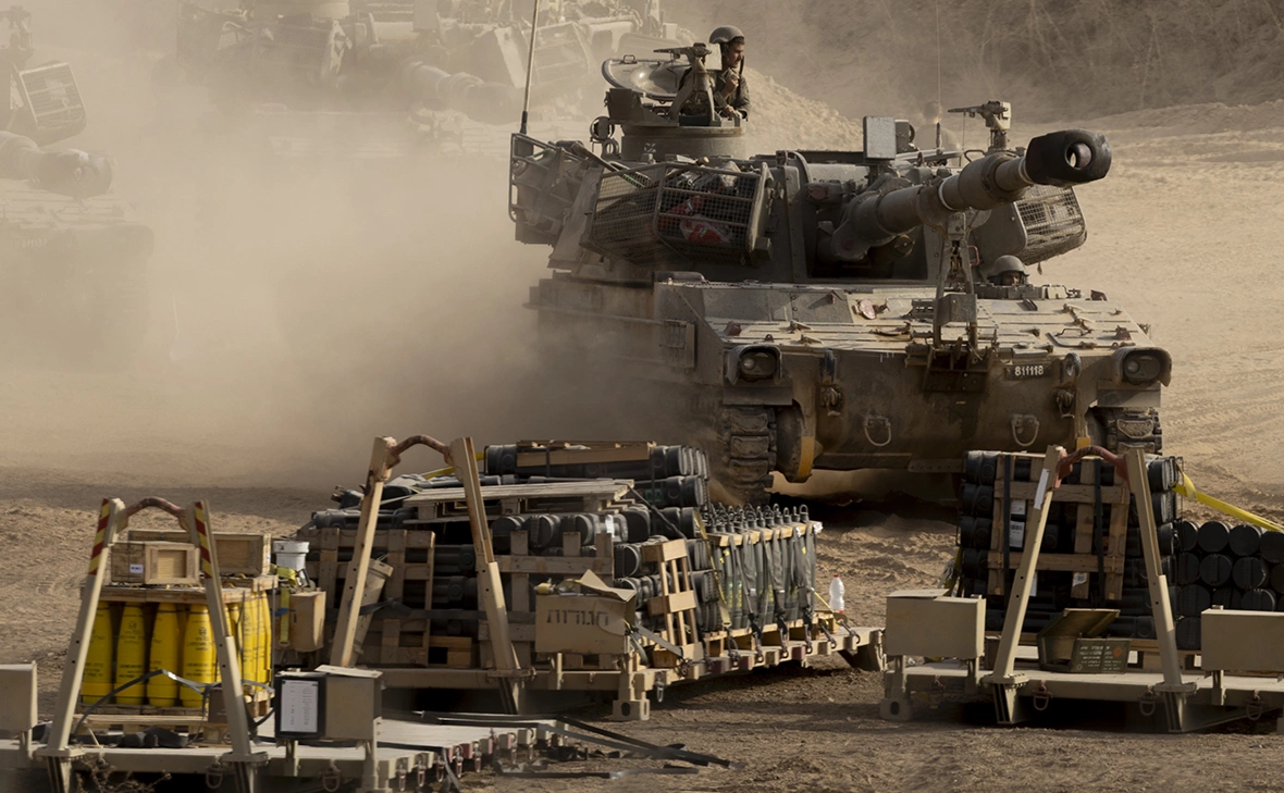 Amir Levy / Getty Images