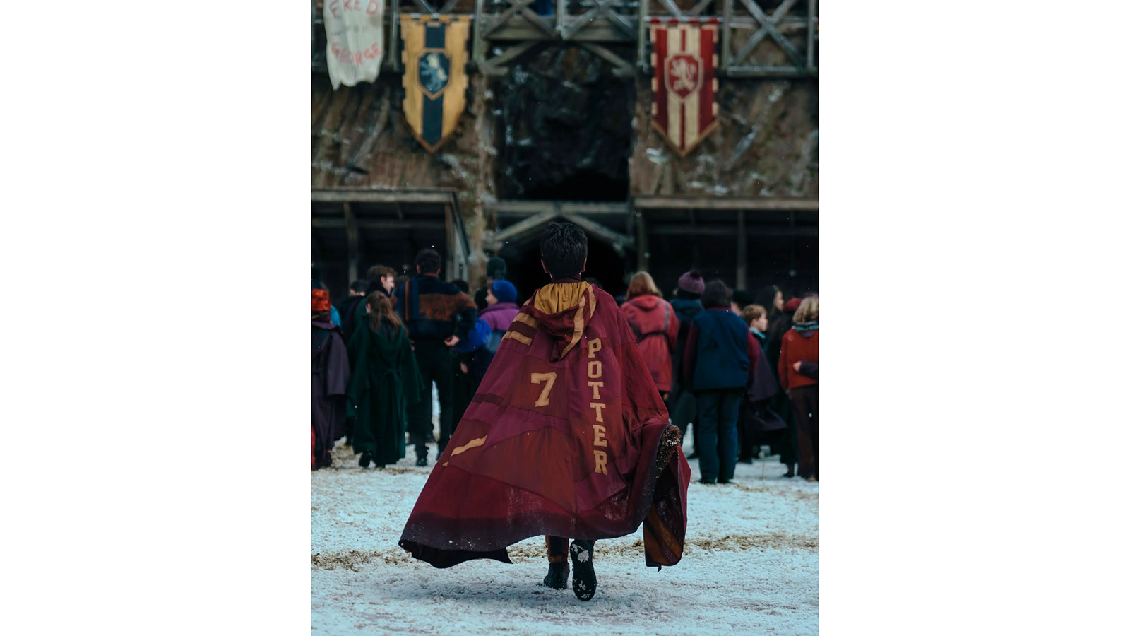 Первый кадр Хогвартса из нового сериала о Гарри Поттере