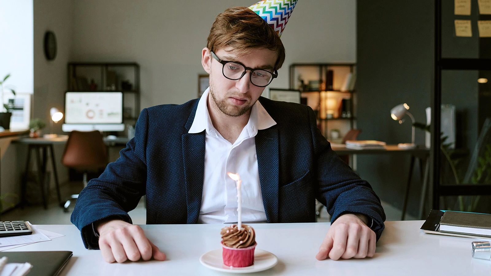 Что чаще всего дарят работодатели своим подчиненным. Мы выяснили