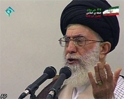 Духовный лидер Ирана: Правительство не поддастся давлению оппозиции