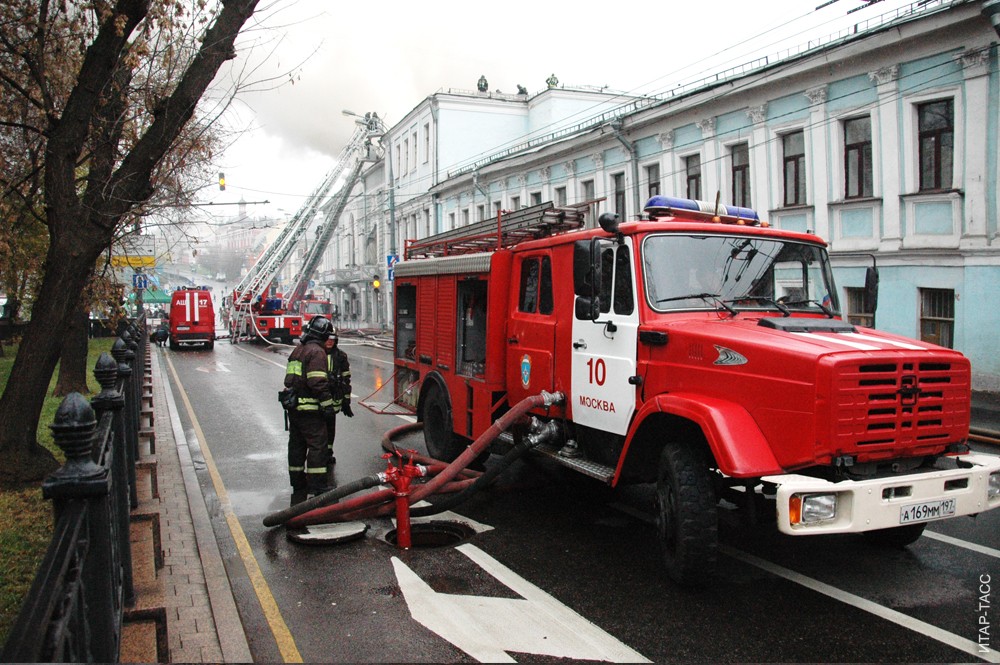 Пожар в здании театра "Школа современной пьесы"