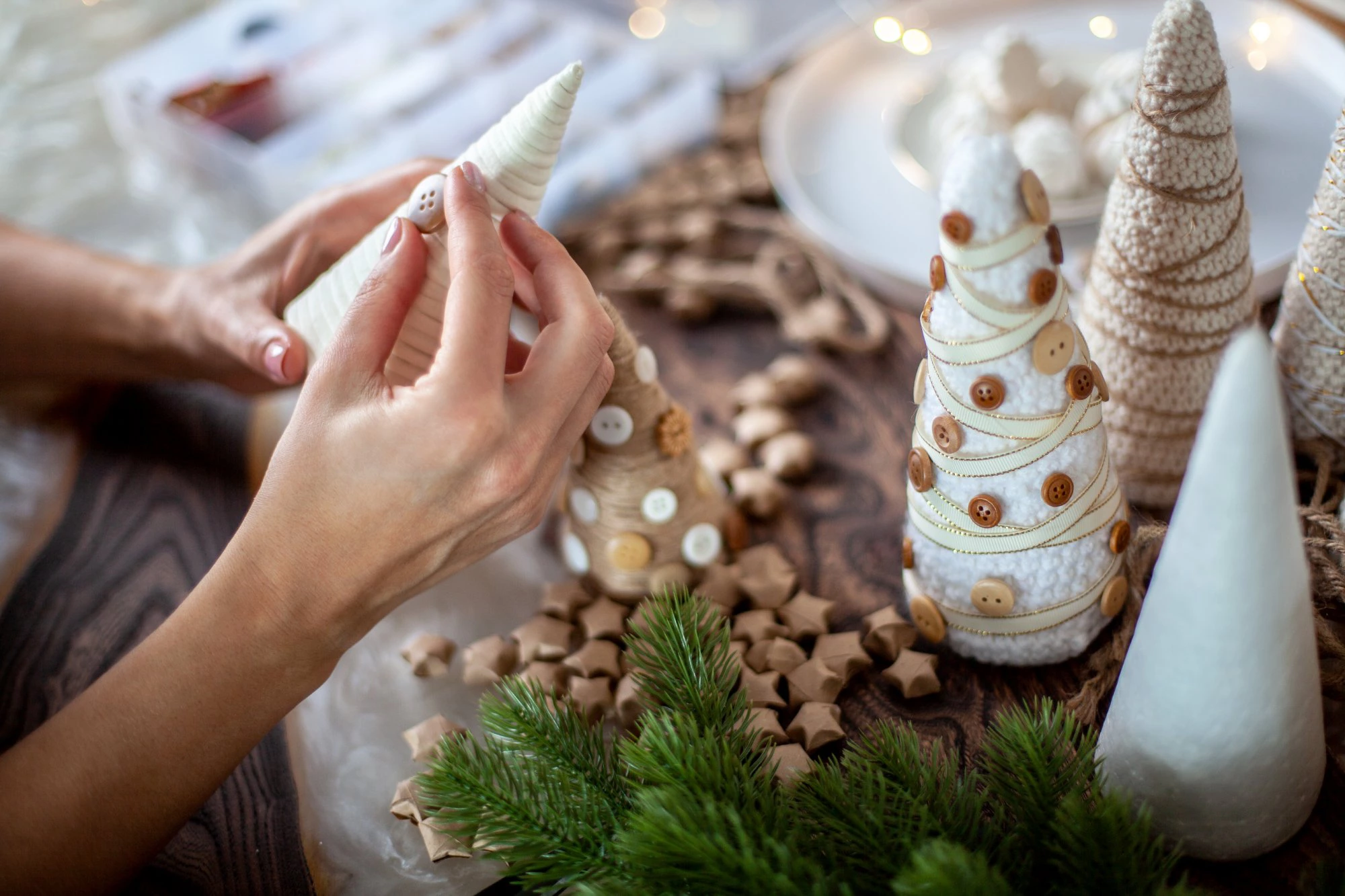 Элементы новогоднего декора и поделки своими руками