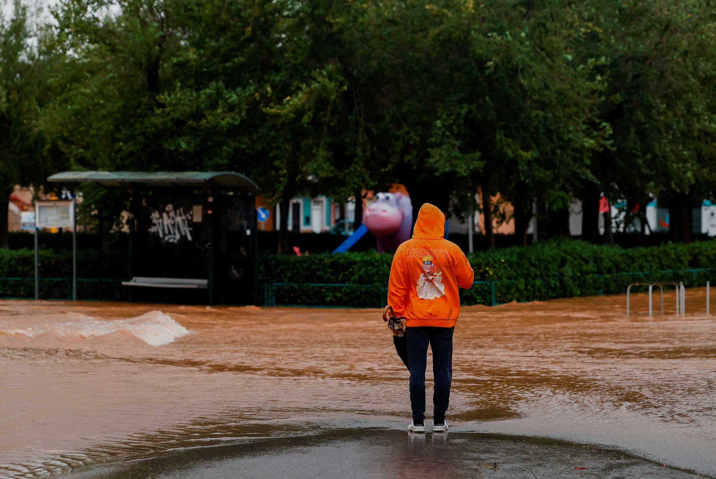 По наблюдению ученых, количество экстремальных природных явлений в регионе растет в связи с разогревом Средиземного моря