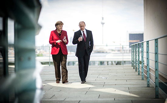 Канцлер Германии Ангела Меркель (слева) и президент РФ Владимир Путин
