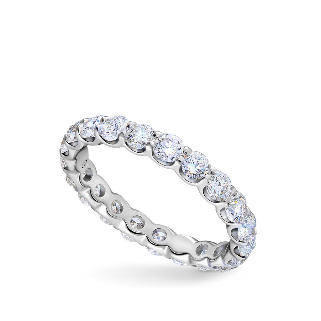 Кольцо из белого золота с бриллиантами, Grusha Diamonds, 530 000 руб.