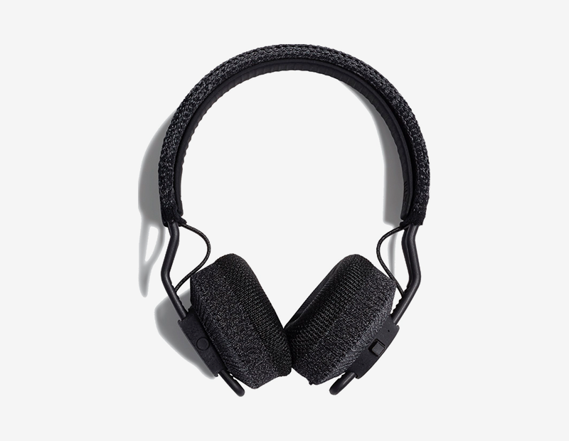 Фото: adidasheadphones.com