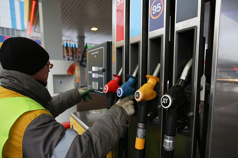 Реферат: О техническом регламенте на автомобильный бензин и дизельное топливо