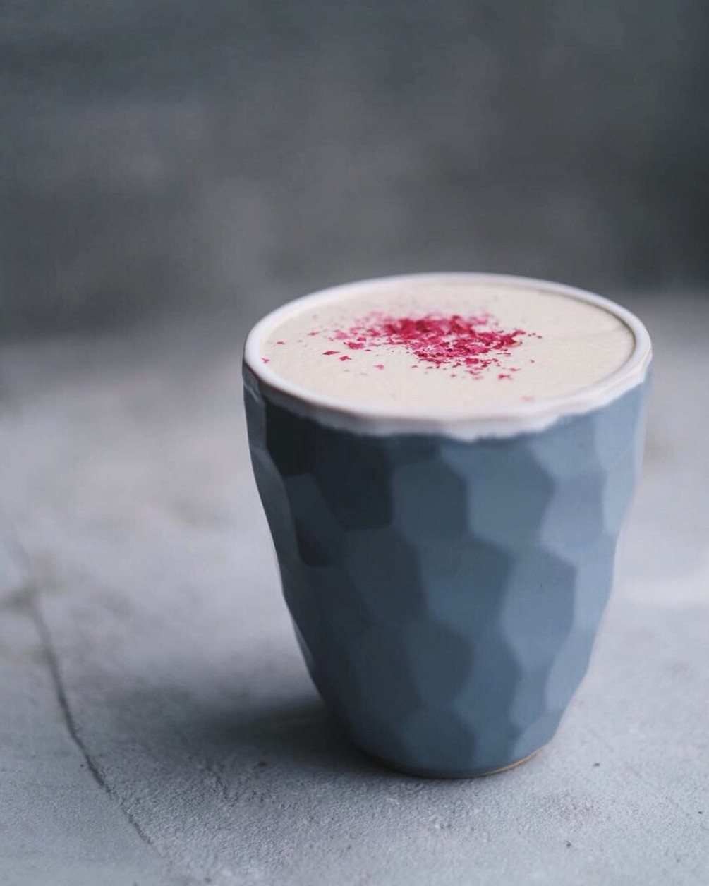 Фото: instagram.com/holybasilcafe